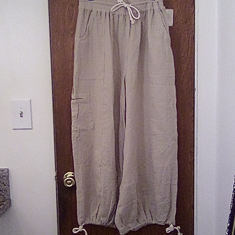 Blue Buttercup Drawstring Linen Cargo Pants, Size Medium - Picture 2 of 5